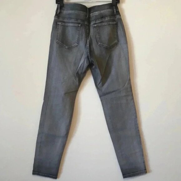 New York & Company Soho Legging Jean Faded Gray - Picture 3 of 4